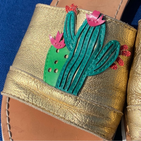Kate Spade Cactus ๐ต Leather Slides - Picture 3 of 13